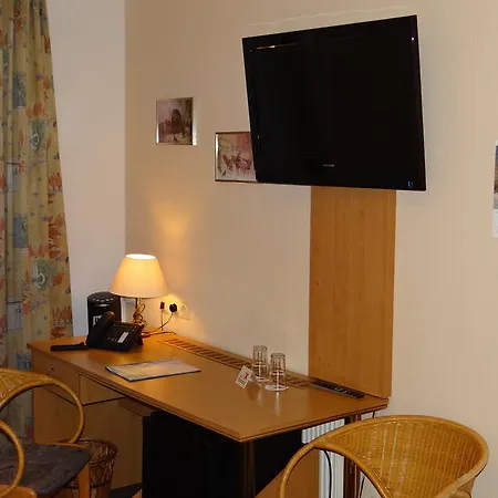 Hotel Zur Post 3*